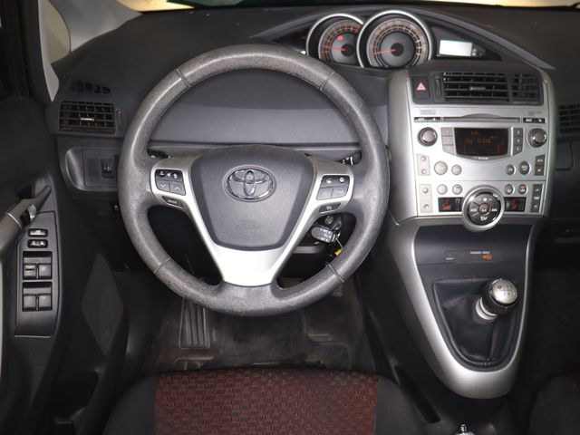 Toyota Verso Edition 1.6 TÜV bis 02.2026 Pano Bluetooth