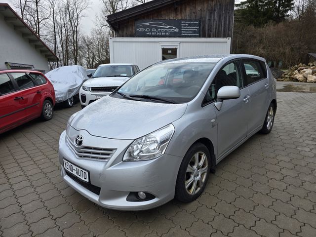 Toyota Verso Life (EXPORT)