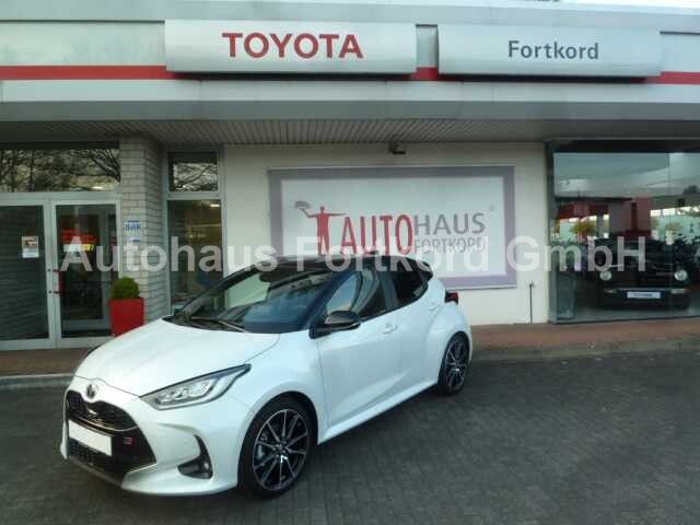 Toyota Yaris Hybrid 1.5 GR SPORT - Navi, JBL, HuD, PDC