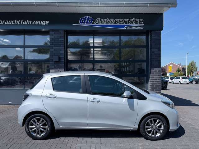 Toyota Yaris Edition SHZ Kamera