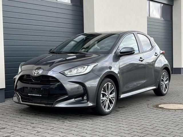 Toyota Yaris Executive 1,5 CVT Hybrid 96kW 96kW (13...