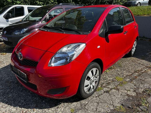 Toyota Yaris Cool