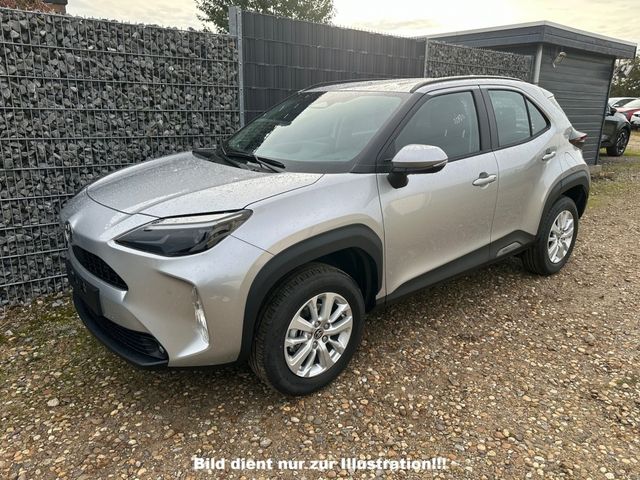 Toyota Yaris 1.5 Hybrid Style 2WD AT