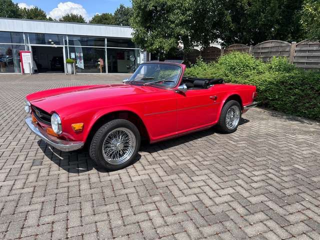 Triumph TR6