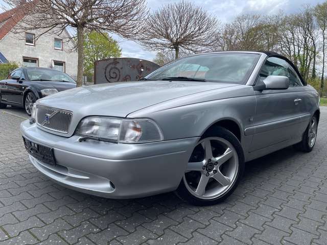 Volvo C70 2.4T Premium