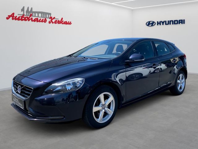Volvo V40 D3 Kinetic +R.Kamera+ Klima-P.+ PDC
