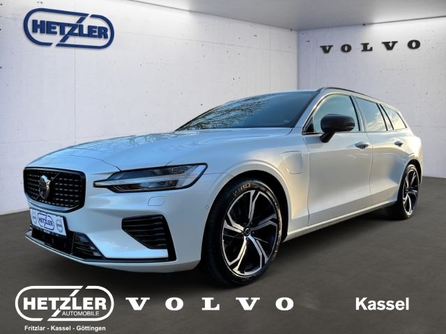 Volvo V60 Kombi Plus Dark Recharge Plug-In Hybrid AWD T8 Twin Engine EU6d