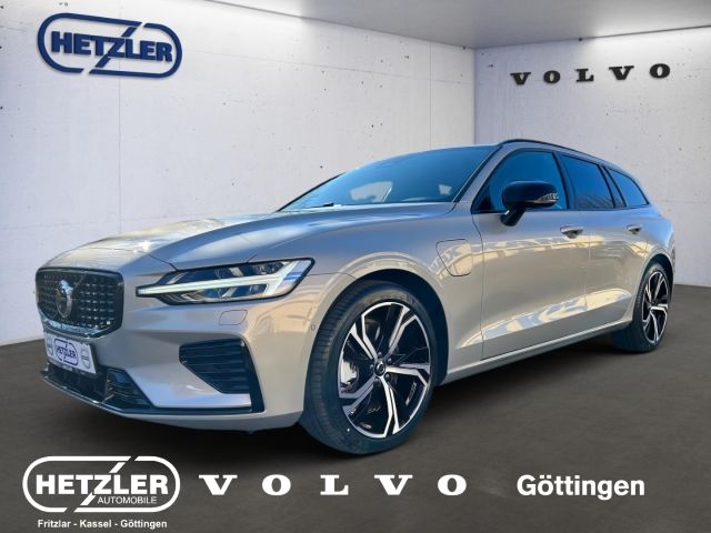 Volvo V60 Kombi Plus Dark Recharge Plug-In Hybrid AWD T8 Twin Engine EU6e