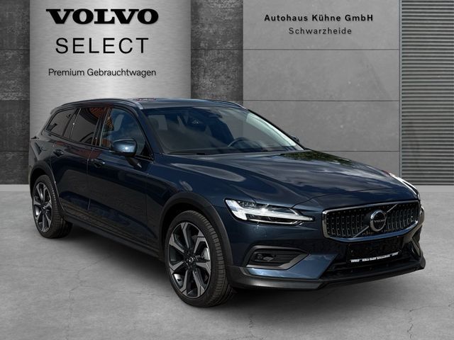 Volvo V60 Cross Country Ultimate AWD - VOLLAUSSTATTUNG