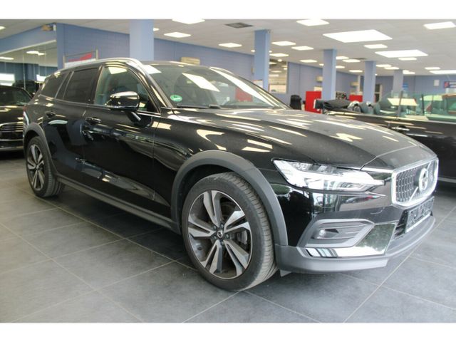 Volvo V60 Cross Country D4 AWD Geartronic Pro