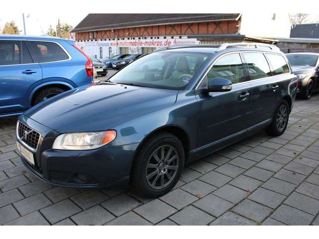 Volvo V70 D5 AWD Aut. Summum Leder BiXenon Navigation Standh