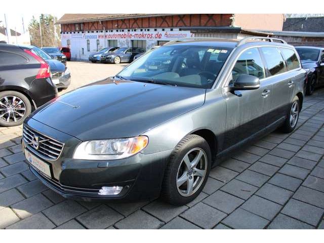 Volvo V70 D4 Geartronic Momentum BiXenon Leder Navi Tempomat