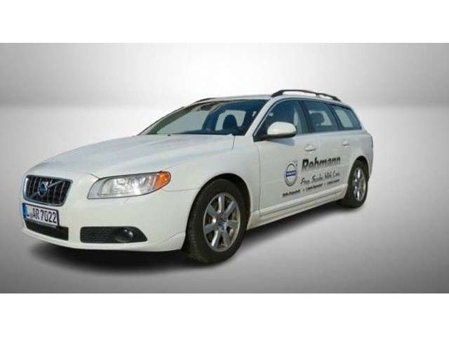Volvo V70 V 70 Kombi Momentum Diesel