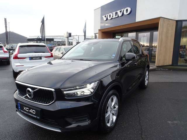 Volvo XC40 D3 Momentum Pro AWD