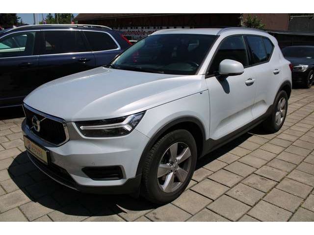 Volvo XC40 T3 Momentum Pro LED Navigation Leder Rückfakam AHK
