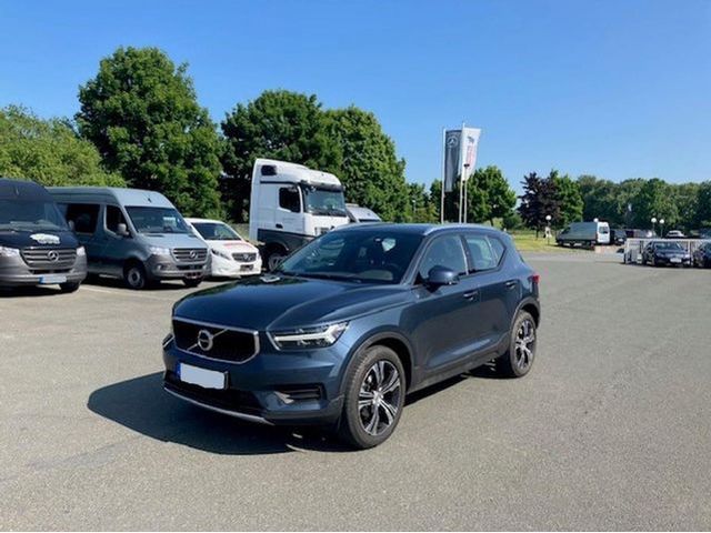 Volvo XC40 Momentum 2WD AHK+Voll-LED+Klimaaut+elKlappe