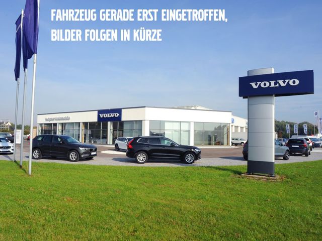 Volvo XC60 D5 AWD Geartronic Summum *AHK*8-fach*Xenium