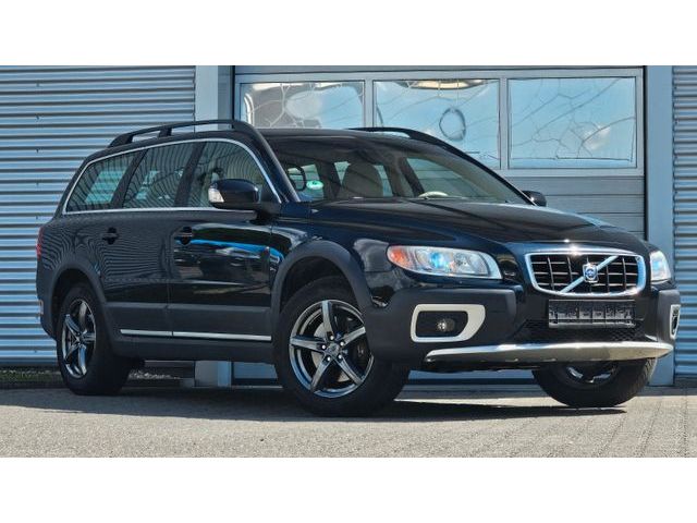Volvo XC70 Summum AWD Leder AHK Klima