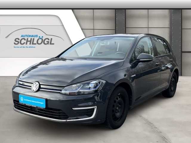 VW Golf Navi Soundsystem LED Sperrdiff. Apple CarPlay Android Auto 2-Zonen-Klimaautom