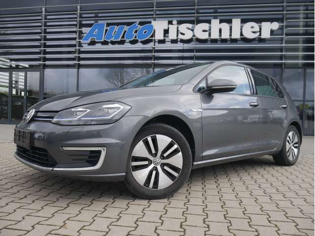 VW Golf e- VII Lim. DAB+ NAVI CD Climatronic Winter-Paket