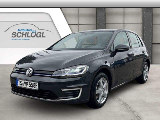 VW Golf VII Navi LED Sperrdiff. ACC Apple CarPlay Android Auto 2-Zonen-Klimaautom