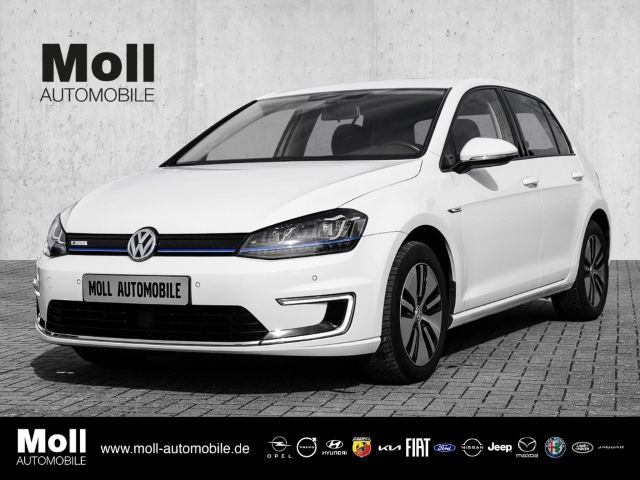 VW Golf VII e- Navi LED Scheinwerferreg. ACC 2-Zonen-Klimaautom Klimaautom Fahrerprofil