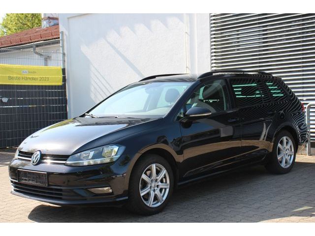 VW Golf Var. 1.6TDI # DSG # Navi # Alu # Tempomat