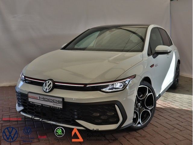VW Golf VIII GTI 2.0 l TSI DSG+PANO+AHK+MATRIX+ACC