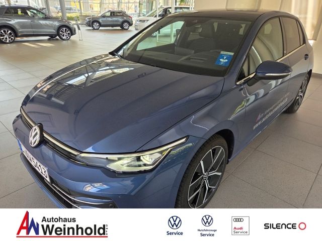 VW Golf Style 1.5 TSI LED+ PANO DCC AHK ERGO NAV AP