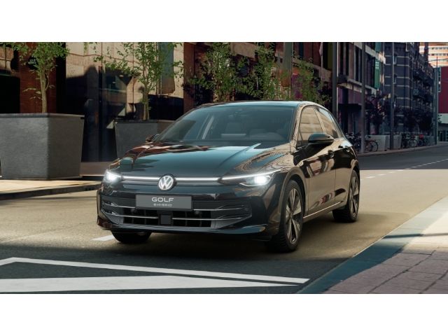 VW Golf VIII 1.5 eHybrid DSG Edition 50 Matrix Navi AHK Rear View