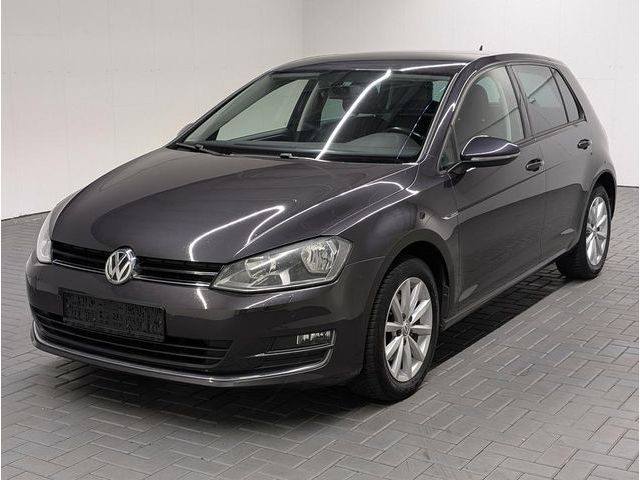 VW Golf VII Lounge Navi/SHZ/PDC/Kam/Tempom./16"LM