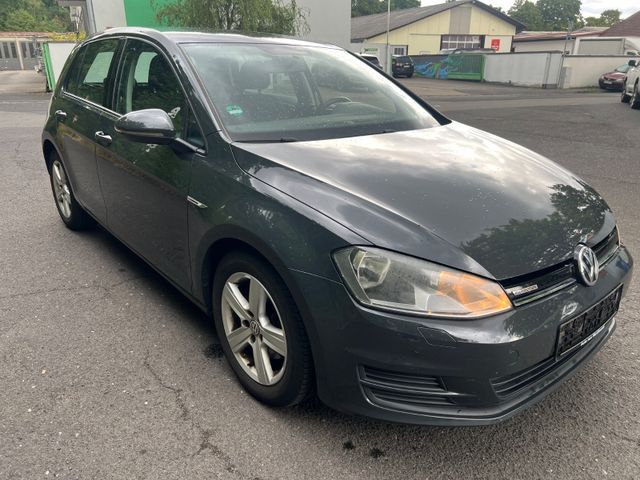 VW Golf VII Lim. Comf.BlueMotion*NAVI*ALU*TÜV 12/25