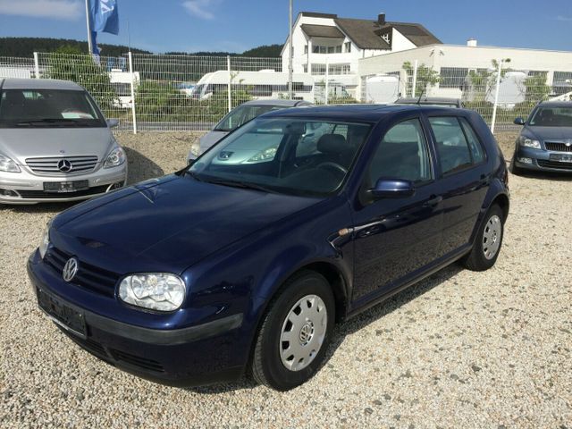 VW Golf 4 Türig!