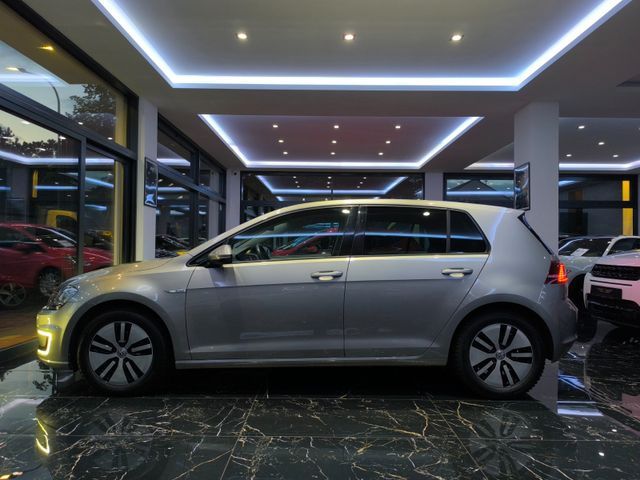VW Golf VII Lim. e-Golf NAVI PDC SHZ