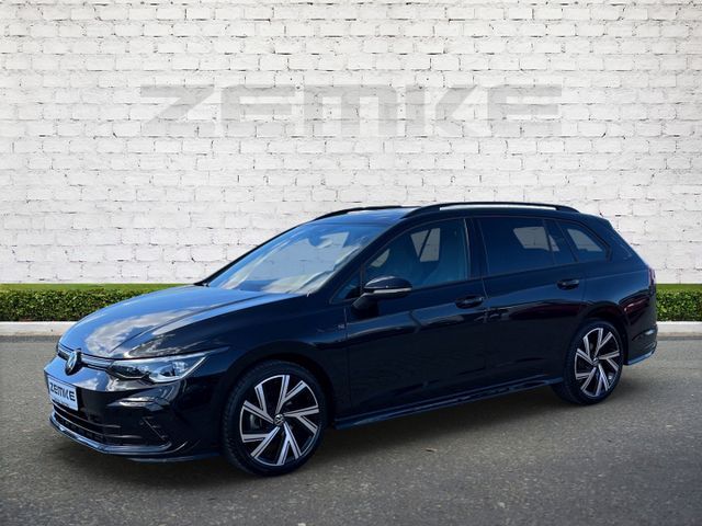 VW Golf Variant VIII 1.5 eTSI DSG R-Line Sportpaket