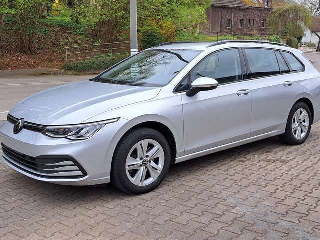 VW Golf Variant Life