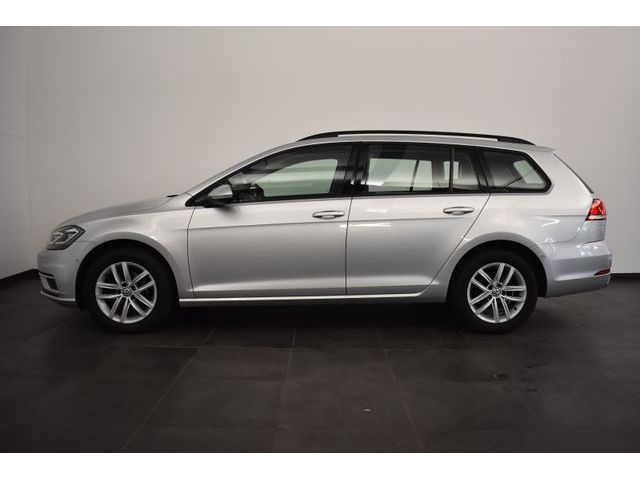 VW Golf Variant DSG Comf./STANDHEIZUNG/LED/ACC