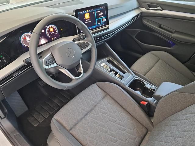 VW Golf Variant 1.5 eTSI 110 kW Life DSG LED DAB...