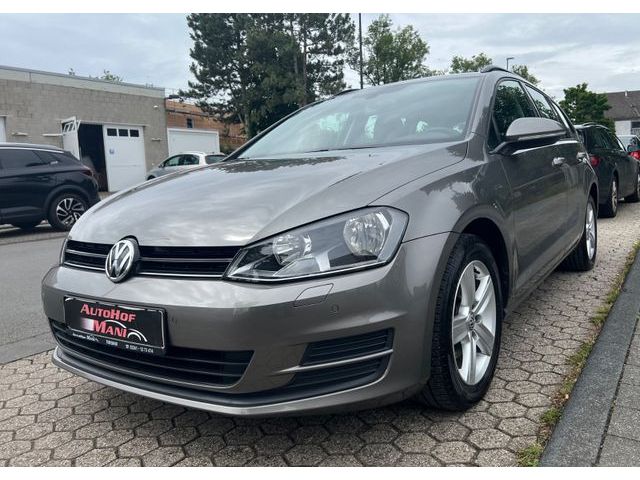 VW Golf Variant 4Motion/Navi/Rückfahrkamera/AHK