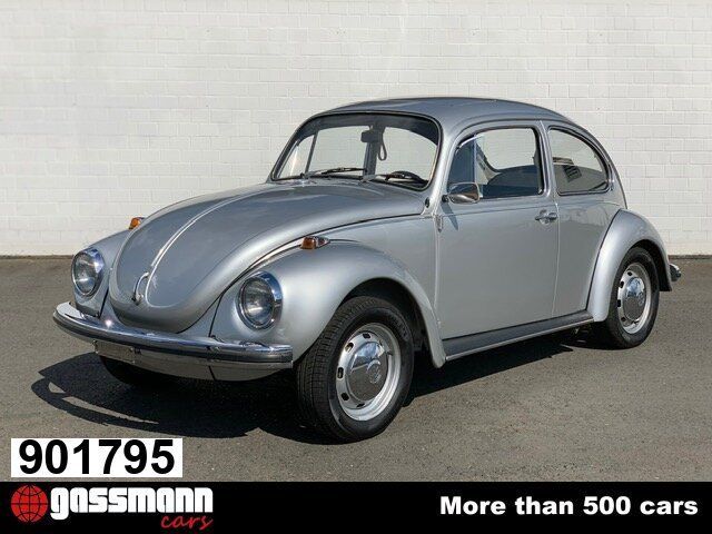VW Käfer 1302 mit Stahlschiebedach