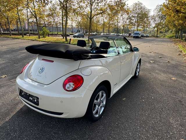 VW New Beetle 1.6
