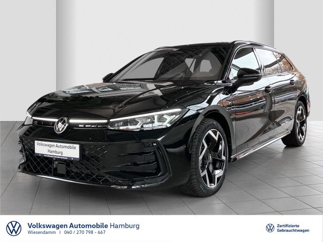 VW Passat 1.5 eHybrid R-Line DSG Pano Matrix Digital