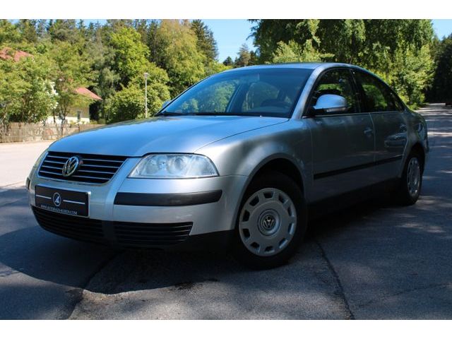 VW Passat 2.0 Limousine 1.Hand KLIMAAUTO. MP3PLAYER