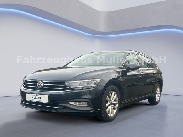 VW Passat Variant Navi+AHK+App-Connect