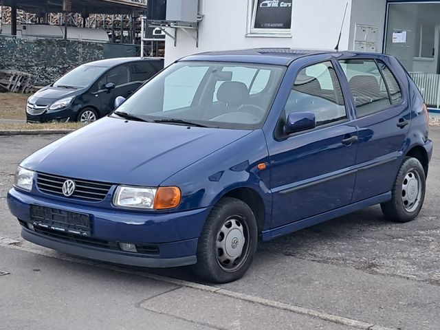 VW Polo 1.4 Automatik *1.Hand/Scheckheft/TüV