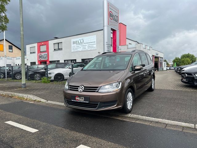 VW Sharan Comfortline BMT Navi AHK FINANZIERUNG