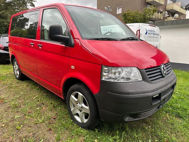 VW T5 Transporter Kombi*9Sitze*Klima*AHK*Allwetter