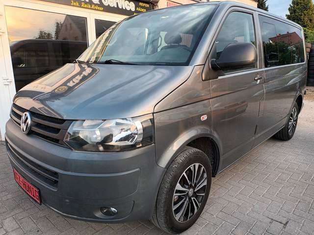 VW T5 Transporter T5 TRANSPORTER BUS CARAVELLE TRENDLINE AHK !!