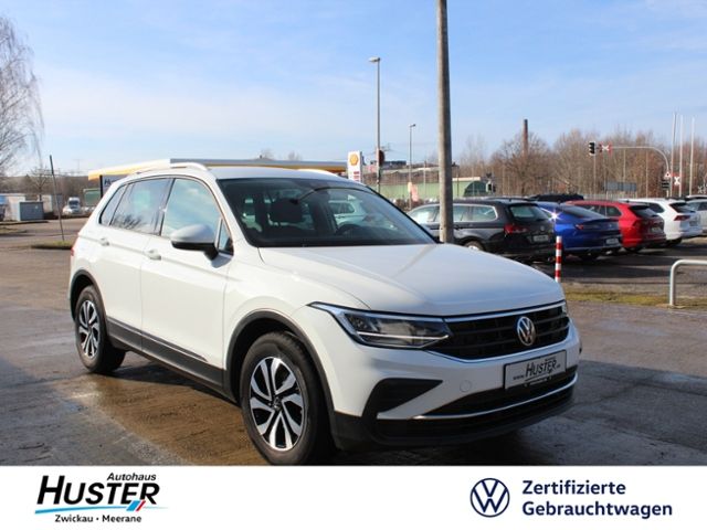 VW Tiguan Active 1.5 TSI OPF *AHK,NAVI,RFK,4xSHZ*