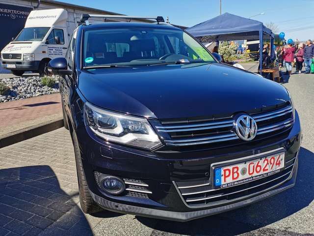 VW Tiguan Sport 8 Fach Neu Reifen!